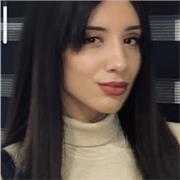Actuellement étudiante, titulaire d’un bac S spécialité mathématique, donne des cours de mathématiques
